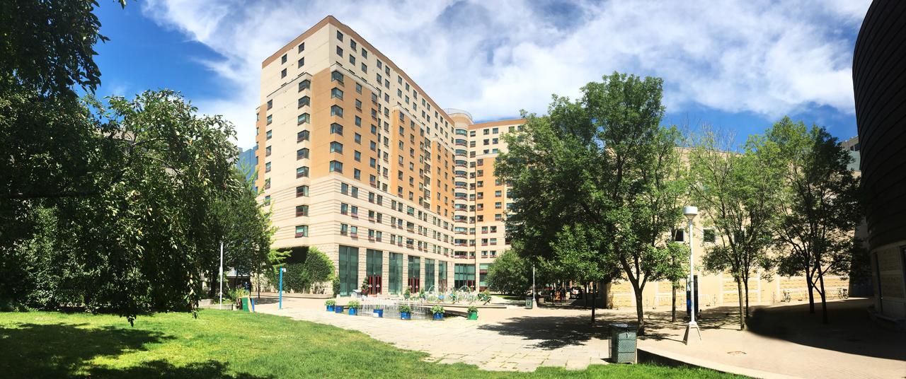 Toronto Metropolitan University- Pitman Hall Residence Eksteriør billede
